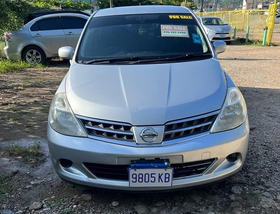 Nissan Tiida 1,5L 2011