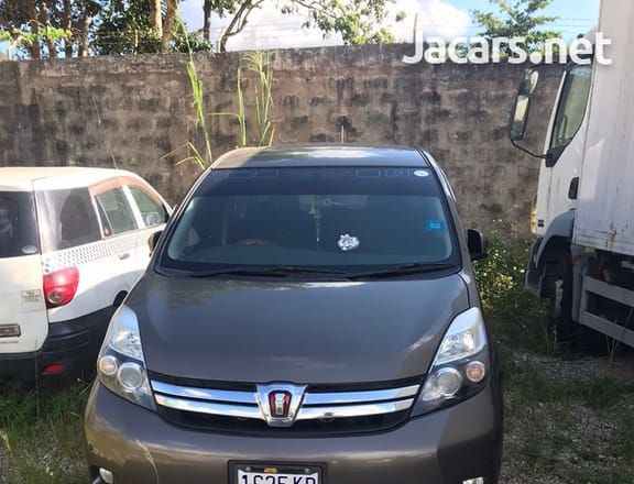 Toyota Isis 1,8L 2016