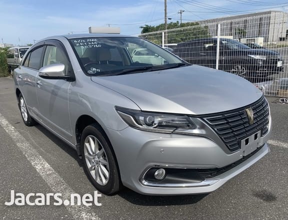Toyota Premio 1,8L 2017