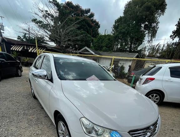 Toyota Mark X 2,5L 2012