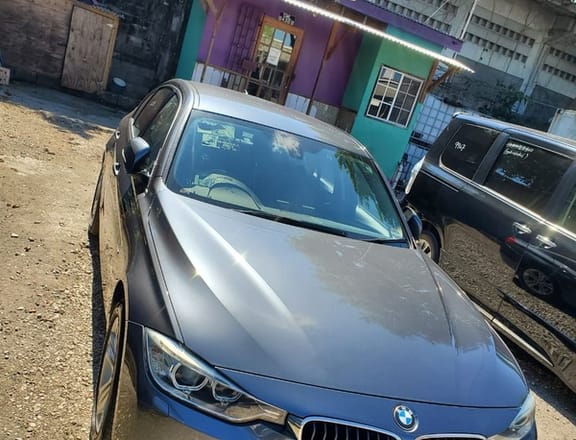 BMW 3-Series 2,0L 2012