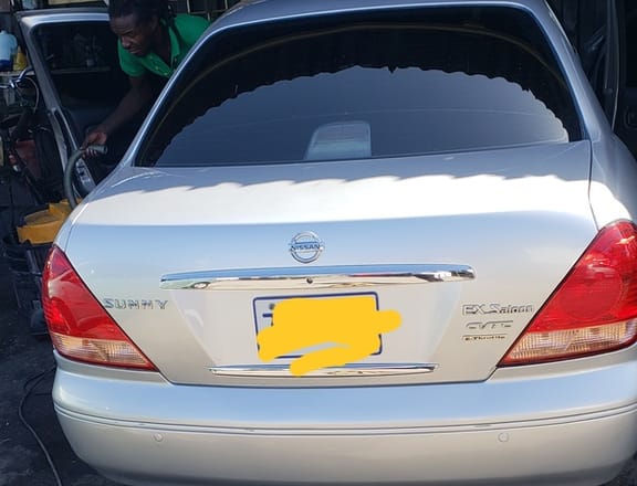 Nissan Sunny 2,0L 2006