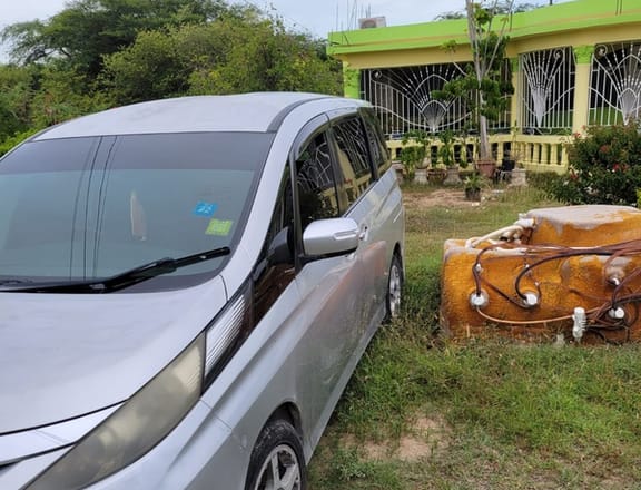 Mazda Biante 2,0L 2010