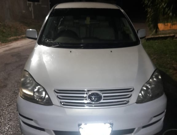 Toyota Ipsum 2,4L 2005