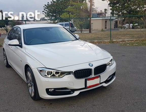 BMW 3-Series 2,0L 2012