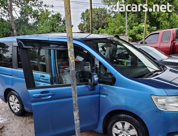 Honda Stepwgn 1,9L 2011