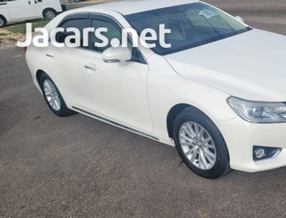 Toyota Mark X 2,5L 2013