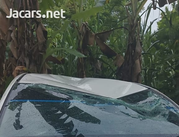 Toyota Isis 2,0L 2010