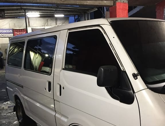 2009 Mazda Bongo