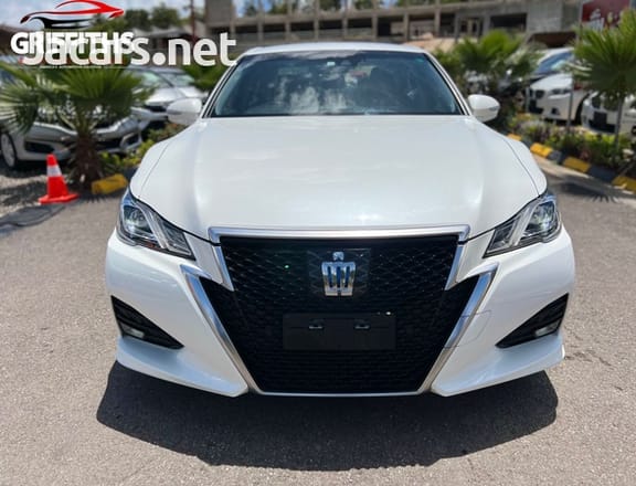 Toyota Crown 2,5L 2016