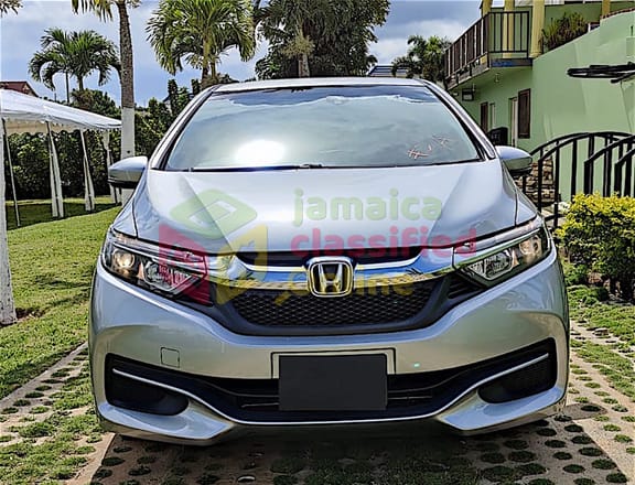 For Sale: HONDA SHUTTLE 2017 (Non-Hybrid/Newly Imported)