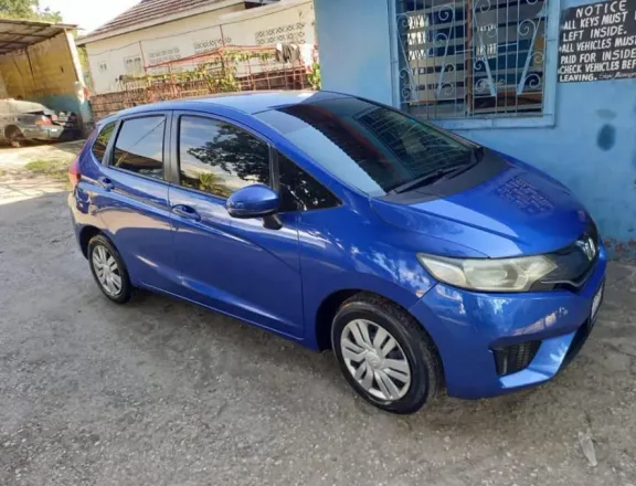 Honda fit 2015