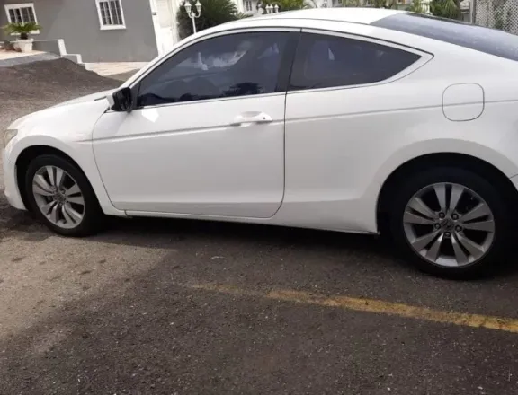 Honda Accord Coupe- Good Condition-White