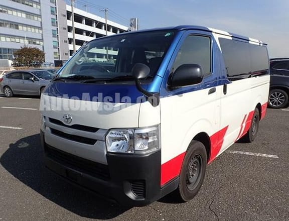 2017 Toyota Hiace