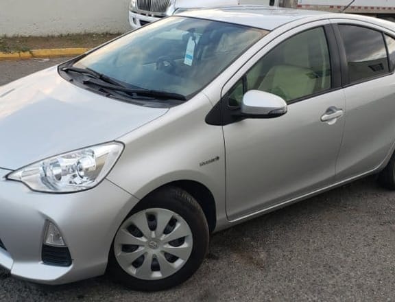 Newly Imported 2014 Toyota Auqa