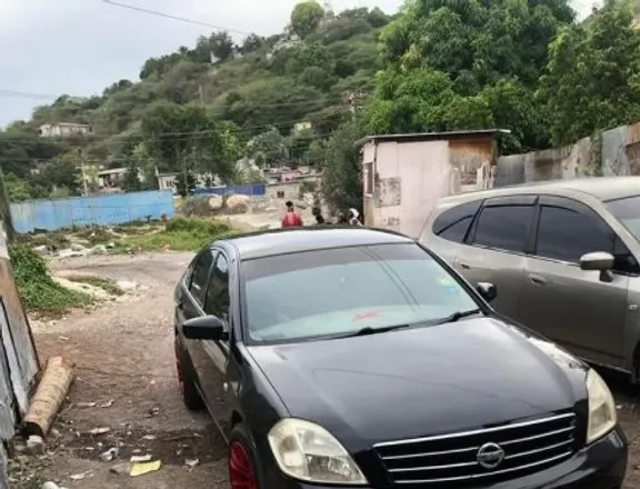 Nissan Teana 2004