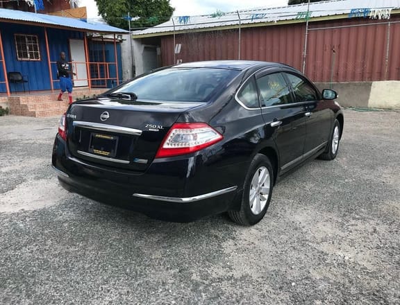 For Sale: Nissan Teana