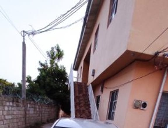 nissan tiida latio 2012