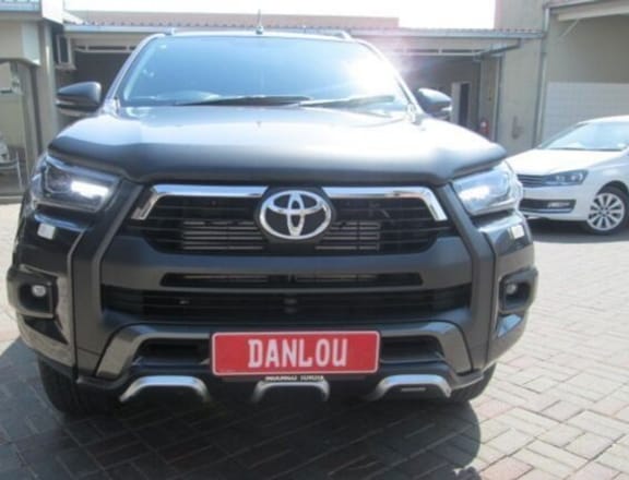 For Sale: Toyota Hilux 6-GD Legend