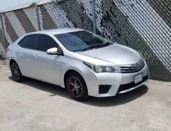 Toyota Corolla 2015