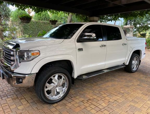 Toyota tundra 1794 Package