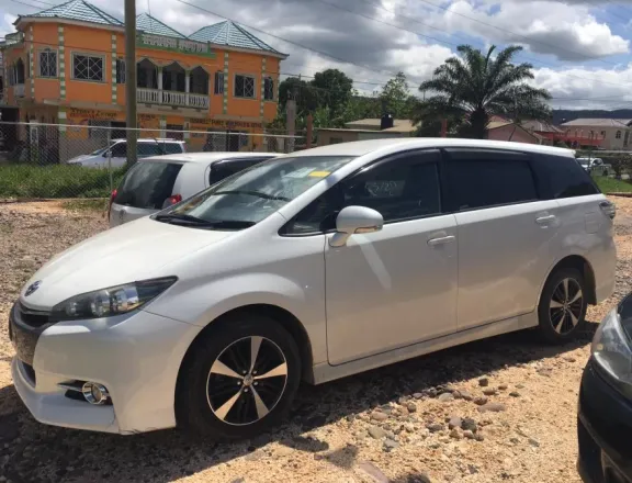 toyota wish