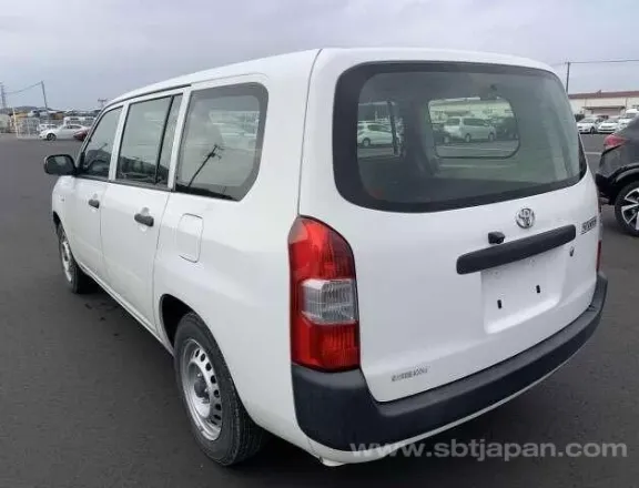 Toyota Probox 2016