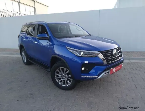 Toyota FORTUNER what's app::+16018031135