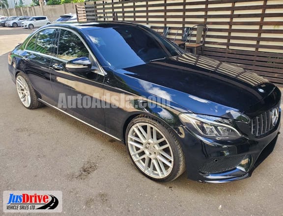 2015 Mercedes Benz C300