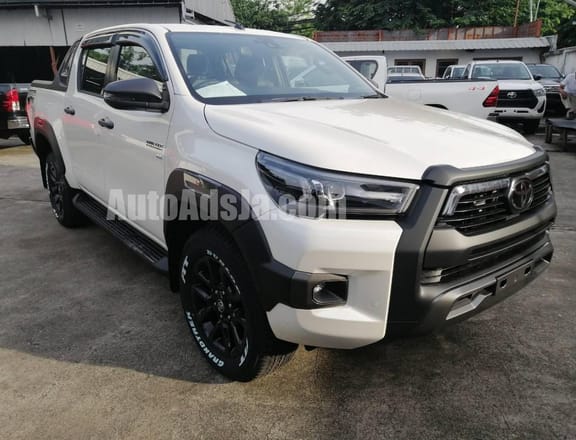 2022 Toyota HILUX ROCCO