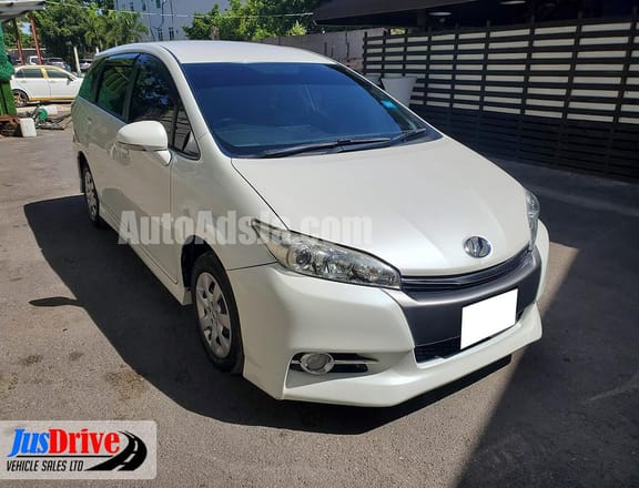 2015 Toyota WISH