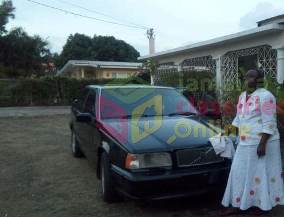 For Sale: Volvo GOOD CONDITION